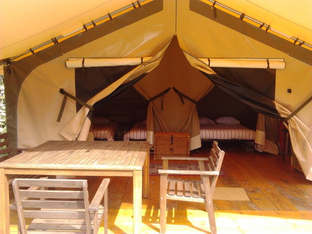 Les Cabanes De Kermenguy Cleder Ngoại thất bức ảnh